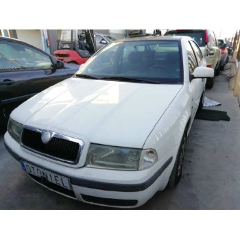 skoda octavia berlina (1u2) del año 2003