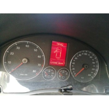 volkswagen golf v berlina (1k1) del año 2008