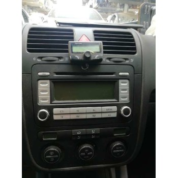 volkswagen golf v berlina (1k1) del año 2008