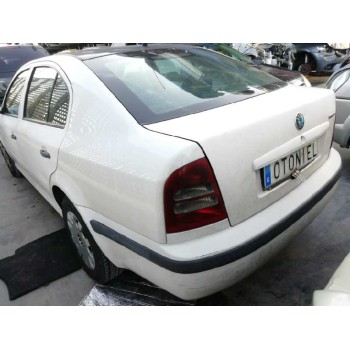 skoda octavia berlina (1u2) del año 2003