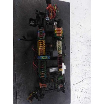 CAJA RELES / FUSIBLES A0025428019 50969619 