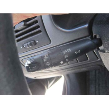 citroën xsara berlina del año 1998