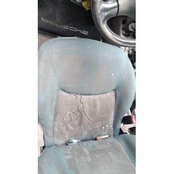 nissan almera tino (v10m) del año 2001