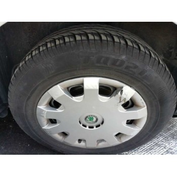 skoda octavia berlina (1u2) del año 2003