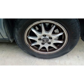 volvo s80 berlina del año 2000