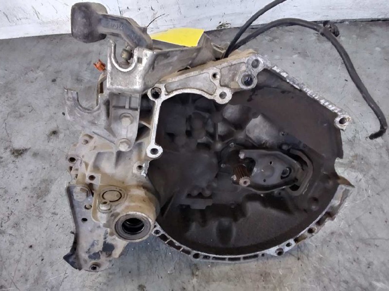 Recambio de caja cambios para citroën c2 vtr referencia OEM IAM 20CP24 191.000KM 