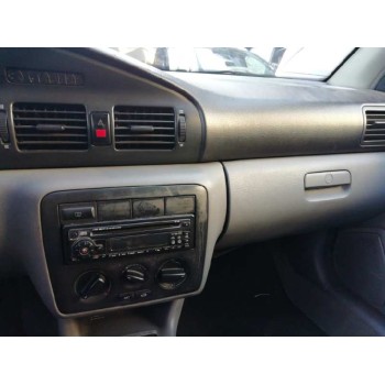 skoda octavia berlina (1u2) del año 2003