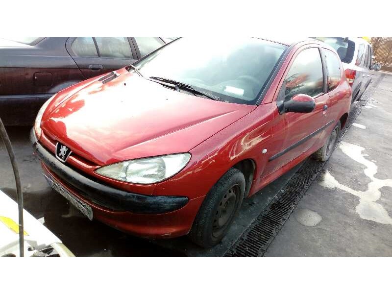 peugeot 206 berlina del año 1999