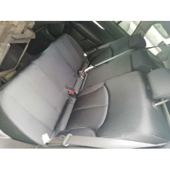 subaru legacy kombi/outback b14 del año 2011