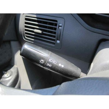 kia carens del año 2004