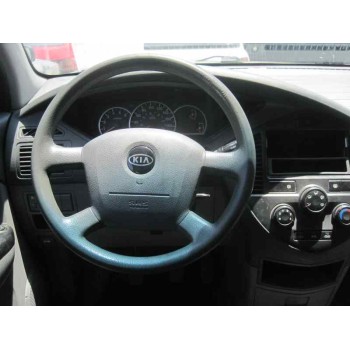 kia carens del año 2004