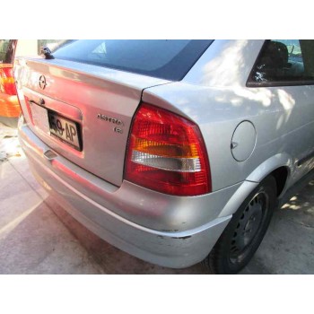 opel astra g berlina del año 1998
