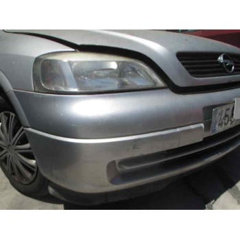 opel astra g berlina del año 2001