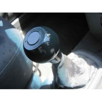 kia carens del año 2004