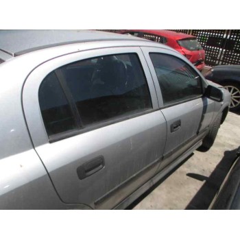 opel astra g berlina del año 2001