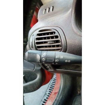 peugeot 206 berlina del año 1999