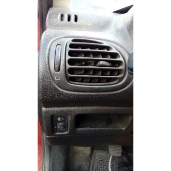 peugeot 206 berlina del año 1999