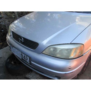 opel astra g berlina del año 1998