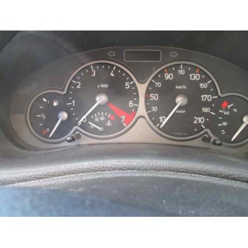 peugeot 206 berlina del año 2001