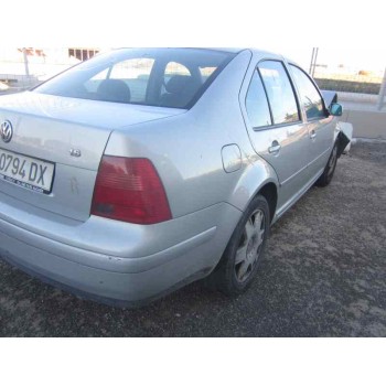 volkswagen bora berlina (1j2) del año 1999