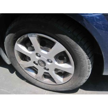 kia carens del año 2004