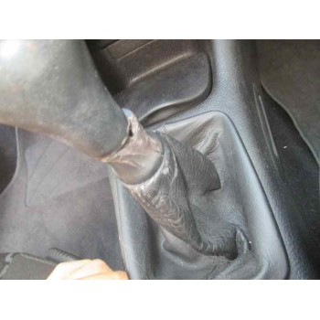 peugeot 206 berlina del año 2001