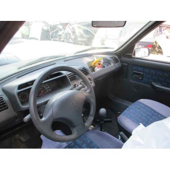 peugeot 205 berlina del año 1997