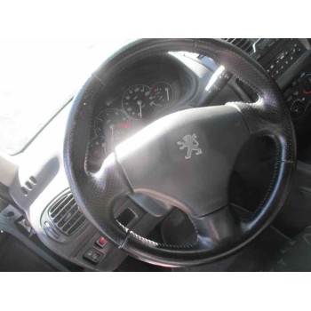 peugeot 206 berlina del año 2001