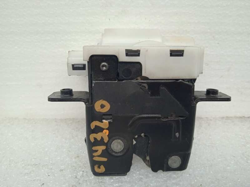 Recambio de cerradura maletero / porton para renault clio grandtour 20 aniversario referencia OEM IAM 24415795  4 PINS