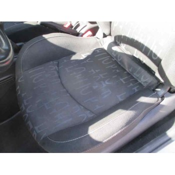 peugeot 206 berlina del año 2001