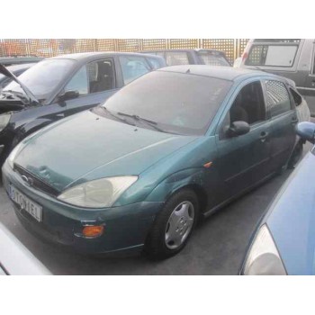 ford focus berlina (cak) del año 2001