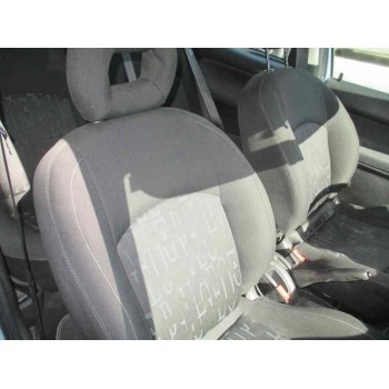 peugeot 206 berlina del año 2001