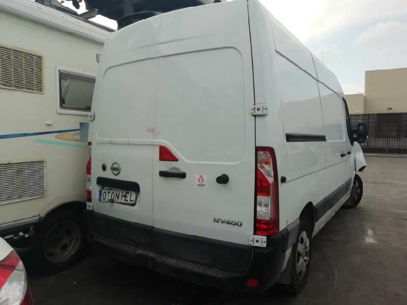 NISSAN NV 400