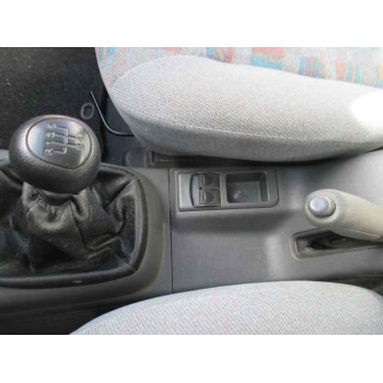 daewoo lanos del año 2000