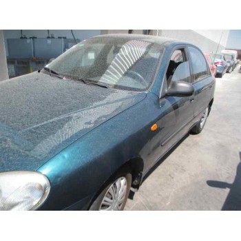 daewoo lanos del año 2001