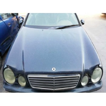 mercedes-benz clase clk (w208) coupe del año 2000