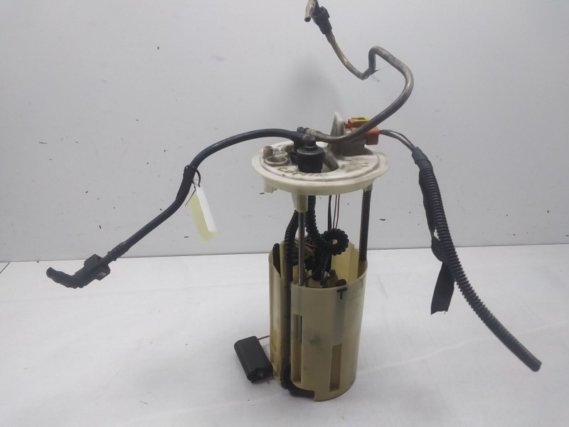 Recambio de aforador para peugeot 407 st sport referencia OEM IAM 0580303028  