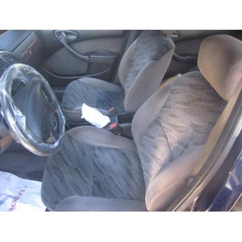 citroën xsara berlina del año 2000