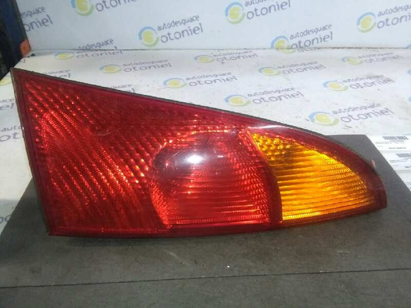 Recambio de piloto trasero derecho para ford focus berlina (cak) ambiente referencia OEM IAM  5P 