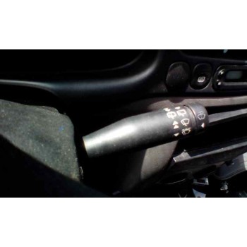 ford fiesta berlina del año 1998