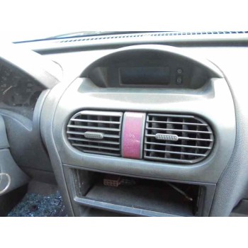 opel corsa c del año 2002