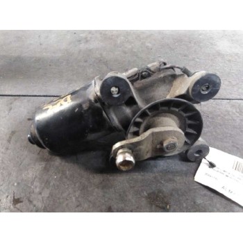MOTOR LIMPIA DELANTERO MB623287 