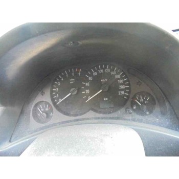 opel corsa c del año 2002