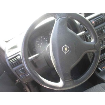 opel astra g berlina del año 2003