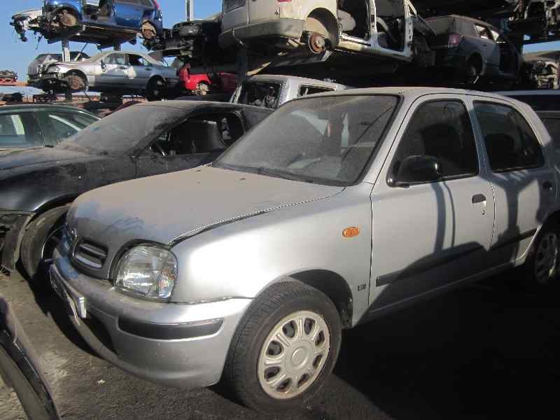 nissan micra (k11) del año 2000