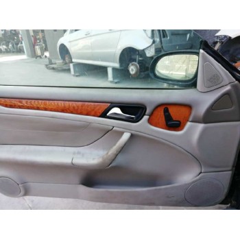 mercedes-benz clase clk (w208) coupe del año 2000