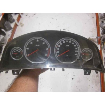 opel vectra c berlina del año 2004