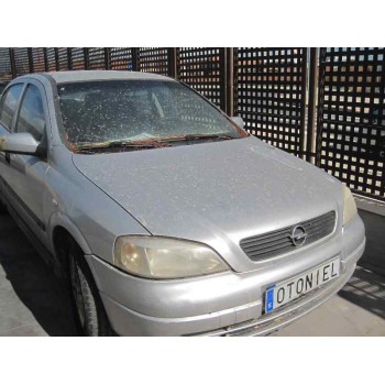 opel astra g berlina del año 1999