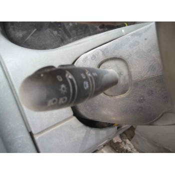 opel vivaro del año 2004