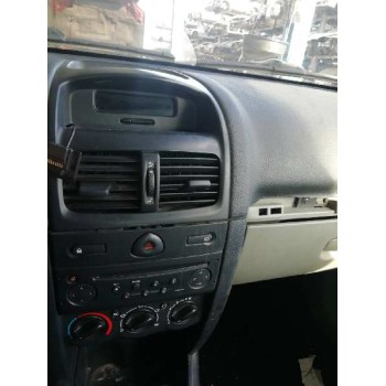 renault clio ii fase ii (b/cb0) del año 2003